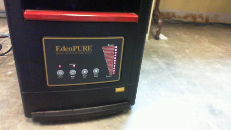 lot 23 image: Eden pure heater gen 4 1500 watt WITH REMOTE