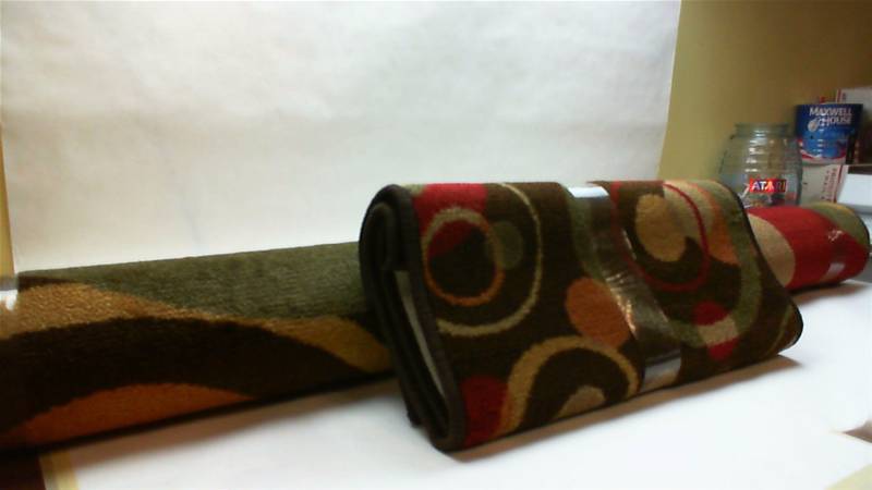 lot 42 image: IMPRESSIONS 2PAK RUG SETS Chocolate UNUSED