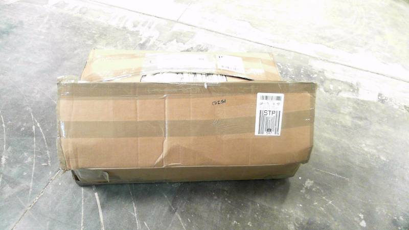 lot 526 image: 5 Twin XL Goose Down Mattress Topper