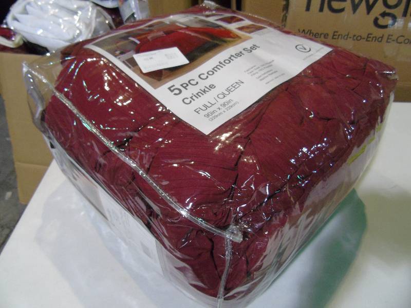 lot 14 image: Crinkle 5-Pc. Comforter Set - FullQueen - Deep Red