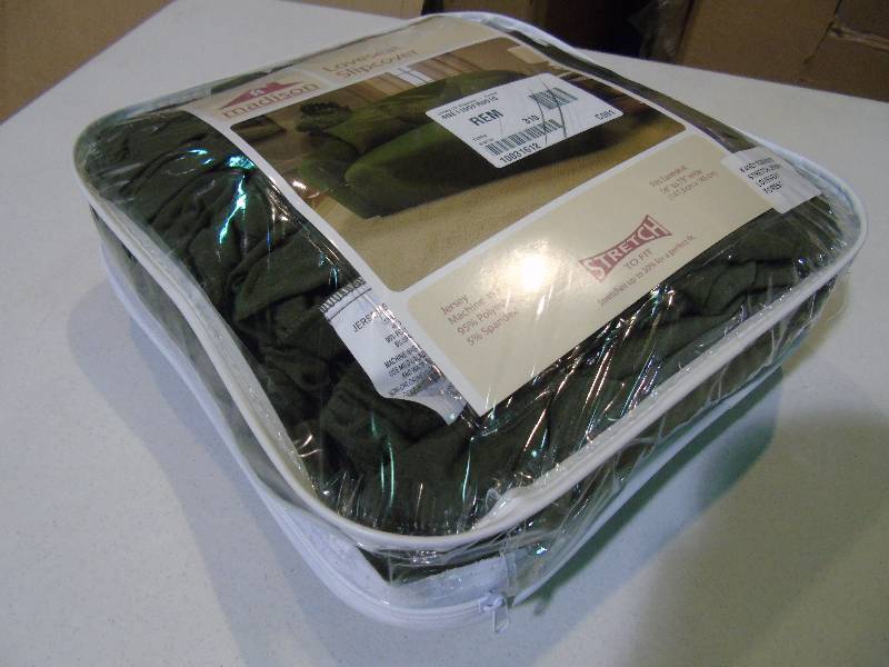 lot 18 image: Madison Industries Solid Color Jersey Loveseat Slipcover - Forest Color