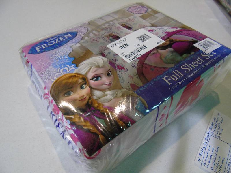 lot 19 image: Disney Frozen Sheet Set - Full