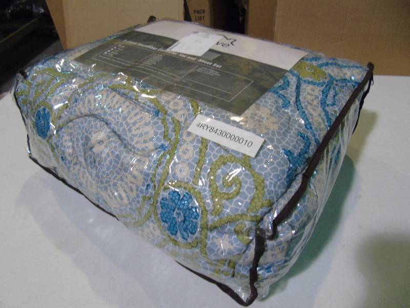 lot 59 image: alcove Santorini Comforter Set - Twin
