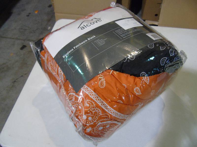 lot 65 image: alcove Bandana Black 6-Pc. Comforter Set - Twin