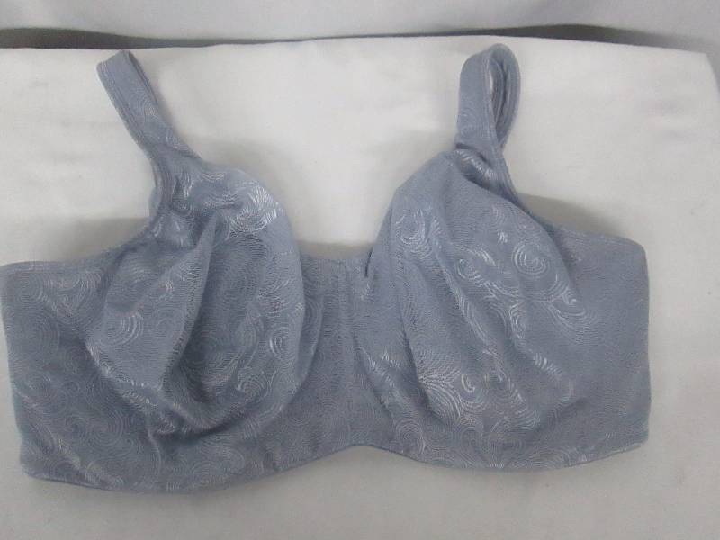 lot 103 image: Playtex Secret Undercover Slimming Underwire Bra