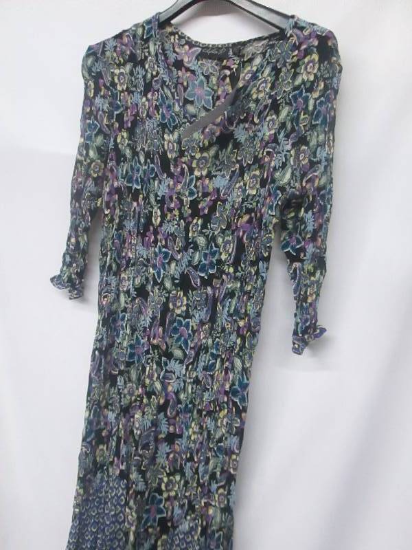 lot 92 image: Lola P Misses Twin Print Dress