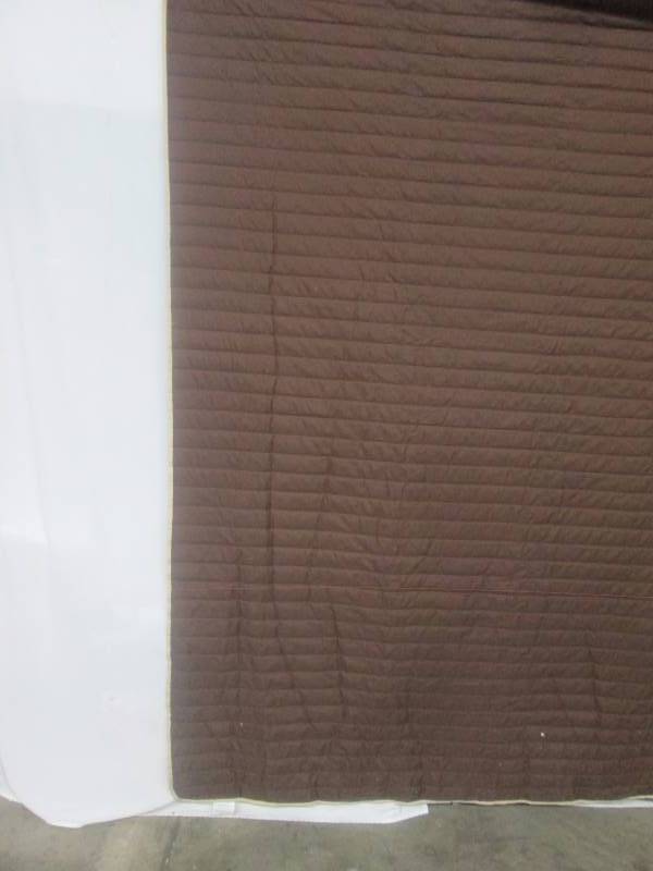lot 21 image: McLeland Design Lansing Coverlet - FullQueen
