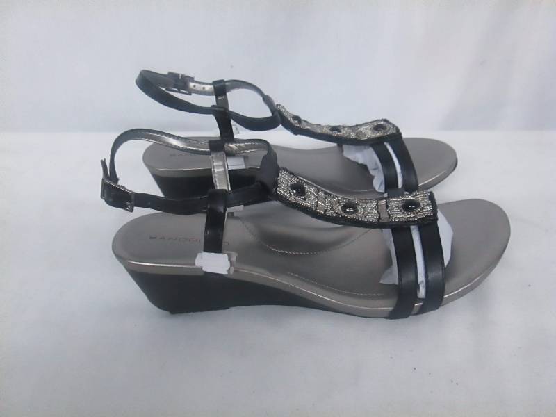 lot 37 image: Bandolino Womens Hettie Wedge T-Strap Sandal
