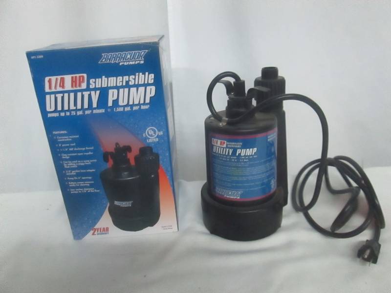 lot 10 image: 14 HP Submersible Utility Pump
