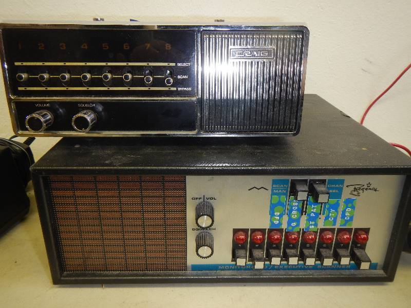 Lot of Vintage Police Scanners & CB Radios Little Canada Estate