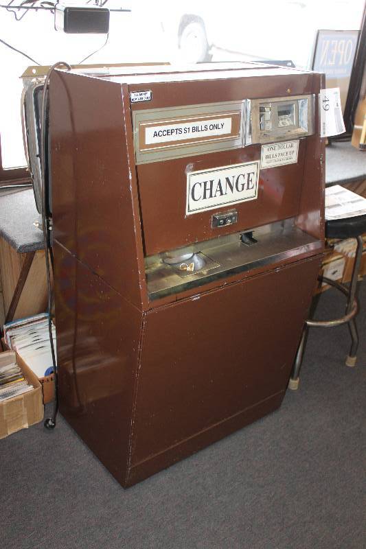 lot 49 image: Arcade Coin Change Machine