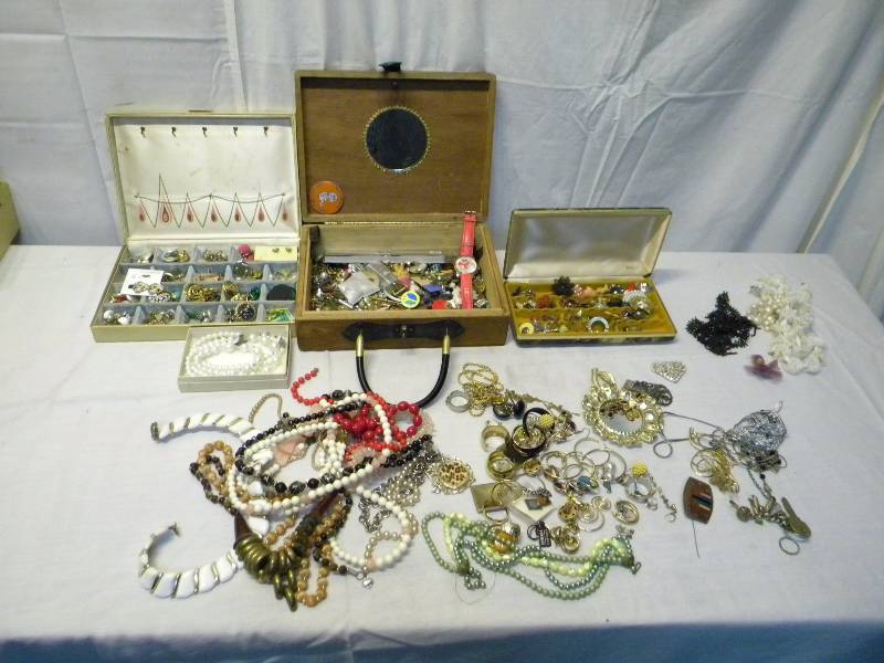 Vintage Jewelry Lot