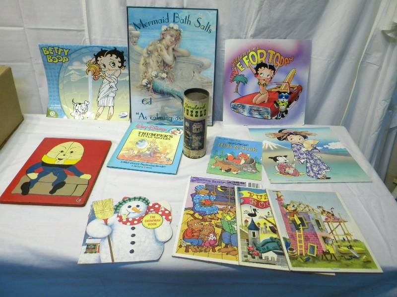 Vintage Collectibles Lot