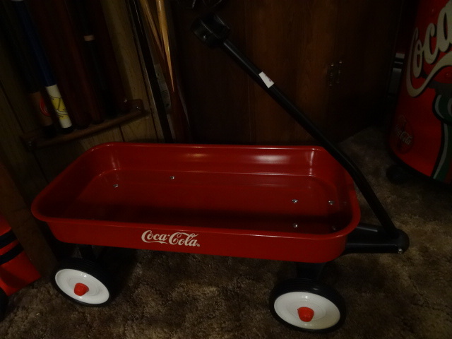Coca Cola Collectors Wagon