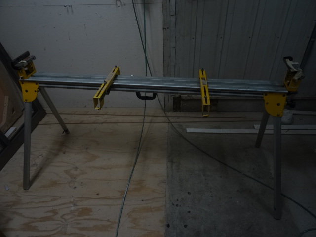 lot 16 image: Dewalt Miter saw satnd