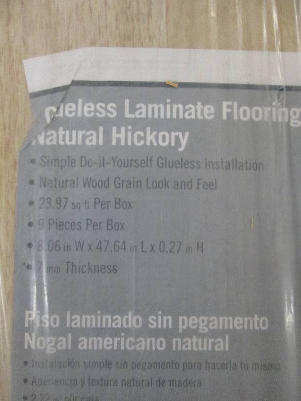 4 packages of clueless laminate flo...