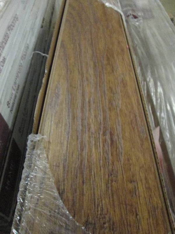4 boxes of home decorators light hi...