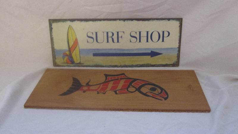 lot 24 image: Lot of 2 signs