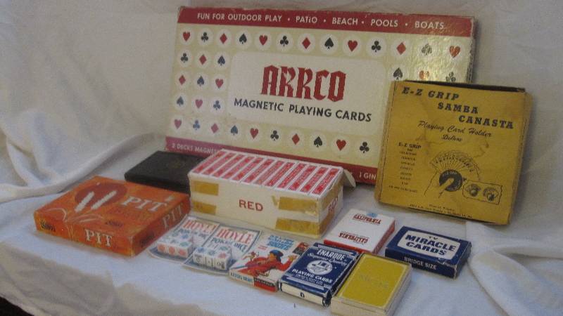 lot 99 image: Huge vintage playing card and game lot