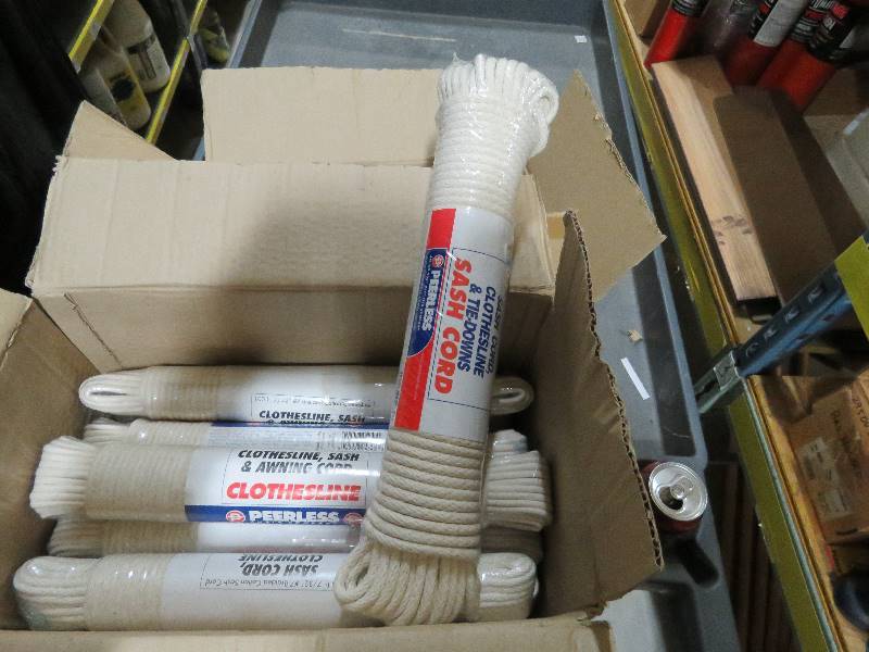 lot 42 image: Peerless Chain Company, United Hardware Distribution