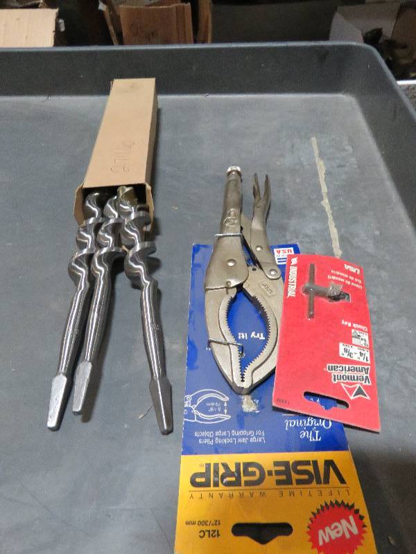 lot 45 image: Irwin Industrial Tool