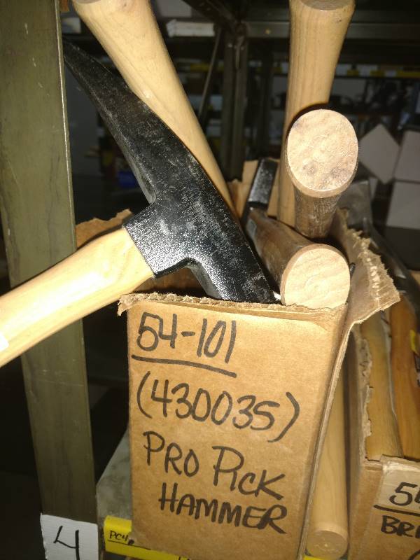 lot 21 image: Stanley Tools, United Hardware Dist. Co