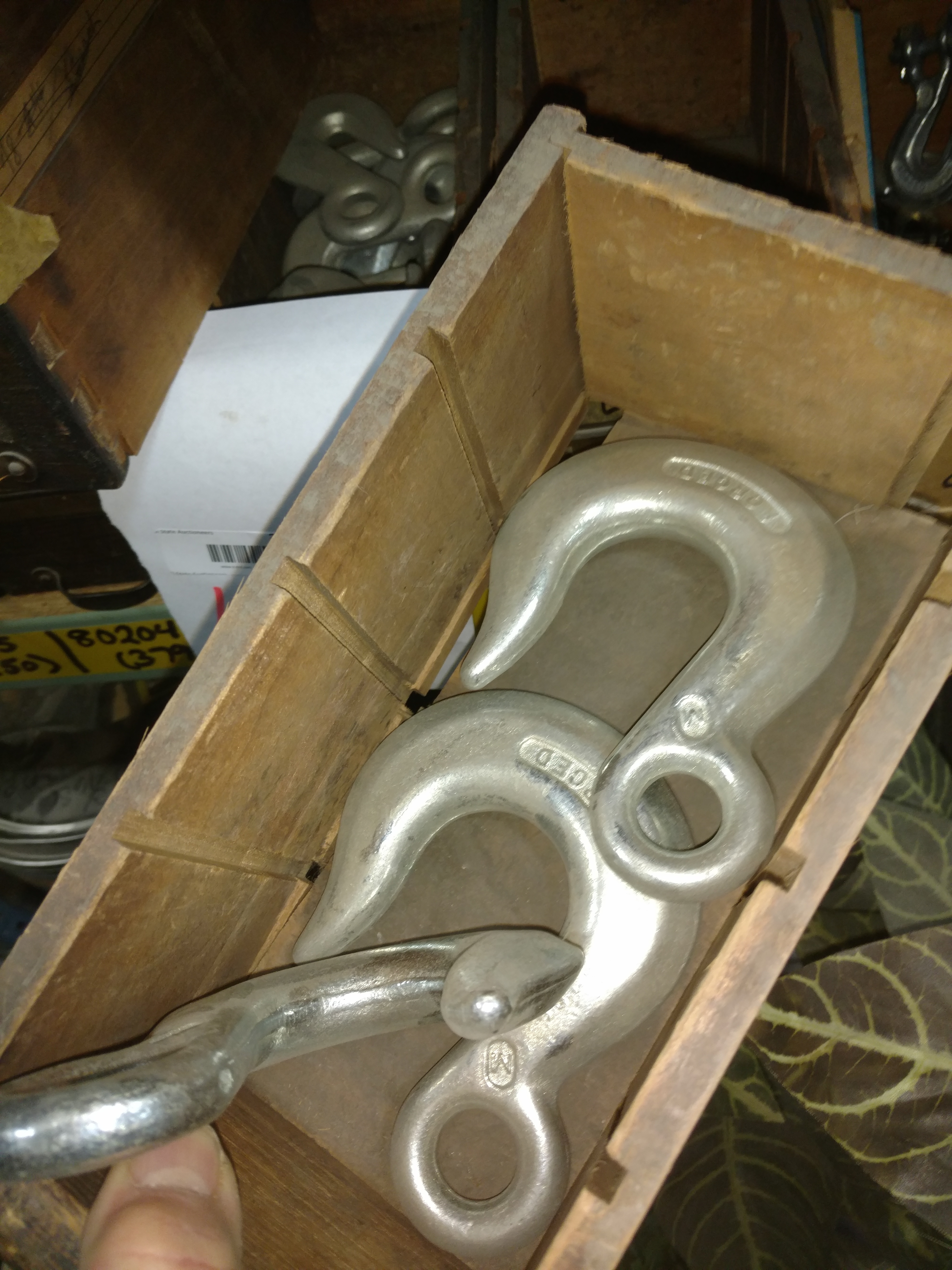 lot 357 image: Peerless Chain Company