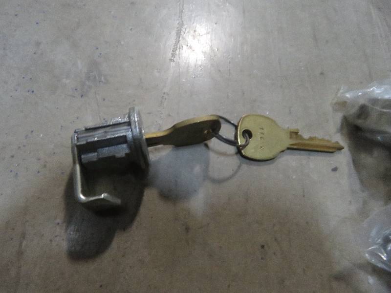 lot 290 image: Compx Security Products