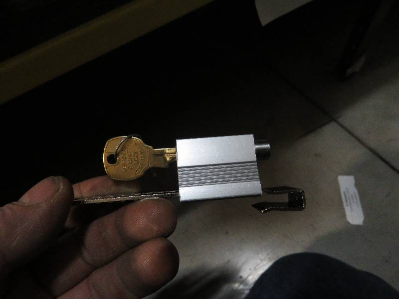 lot 294 image: Compx Security Products