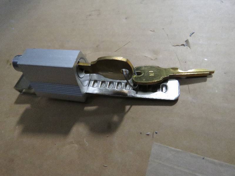 lot 292 image: Compx Security Products