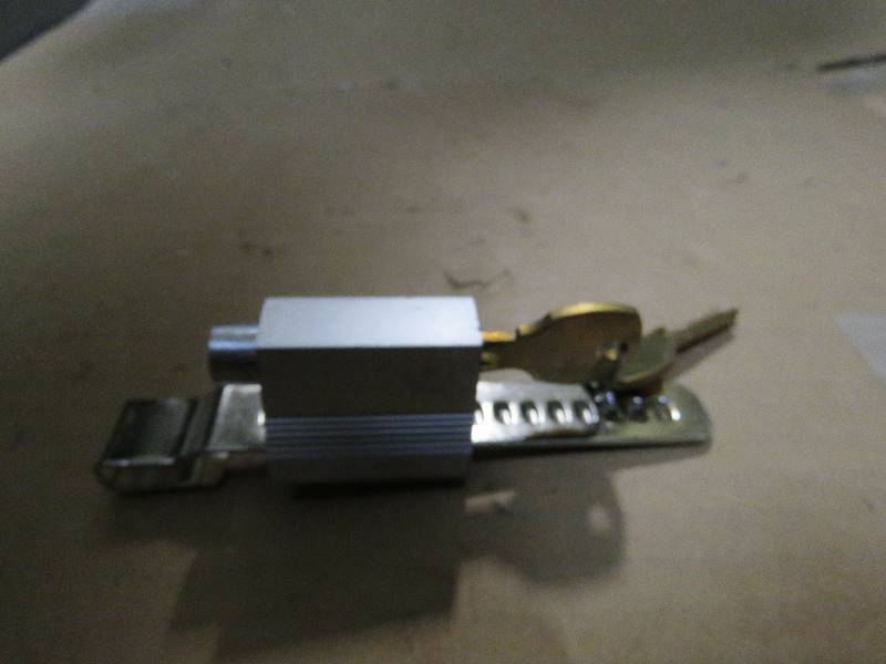 lot 293 image: Compx Security Products