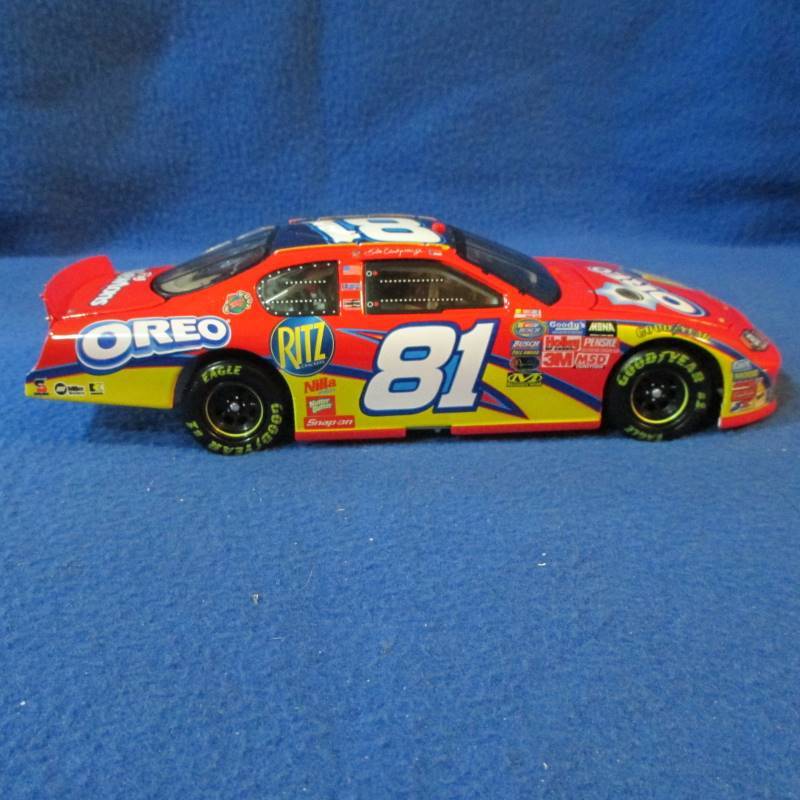 lot 39 image: Dale Jr 02 #11 IROC Car