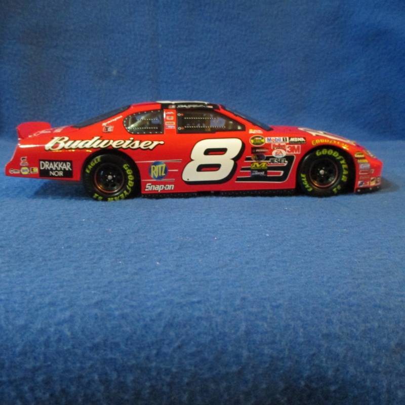 lot 47 image: Dale Jr 04 #8 Budweiser Fathers Day