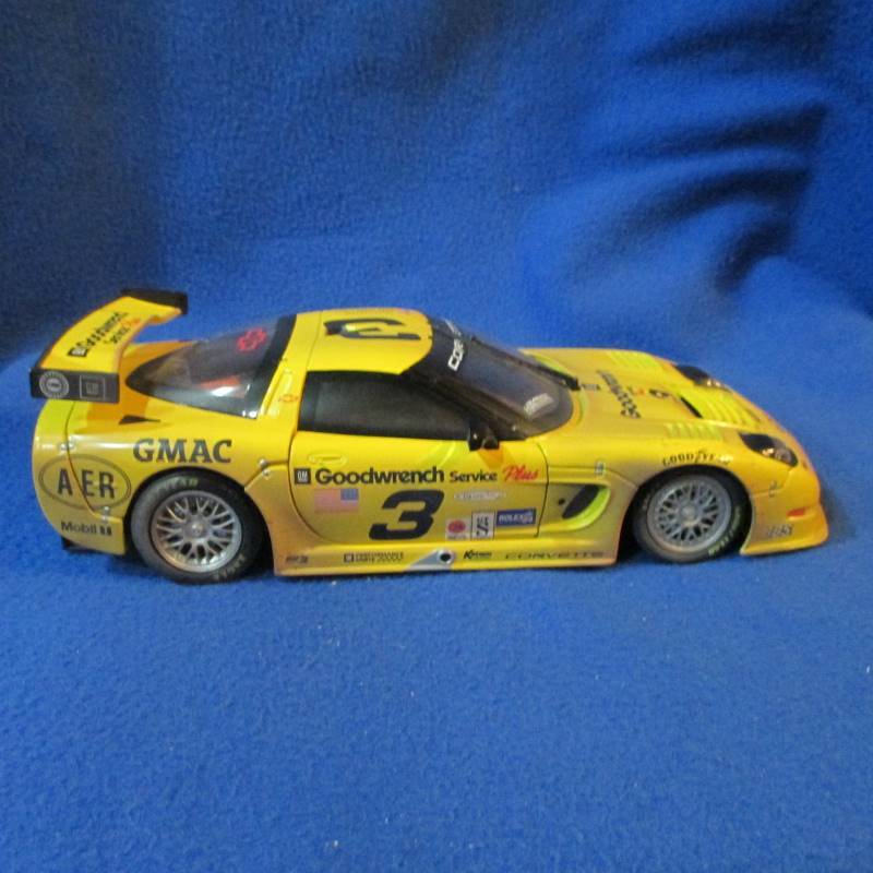 lot 12 image: Dale SrDale JrAndy PilgramKelly Collins 01 C5R Corvette 24hrs of Daytona Win Raced Version