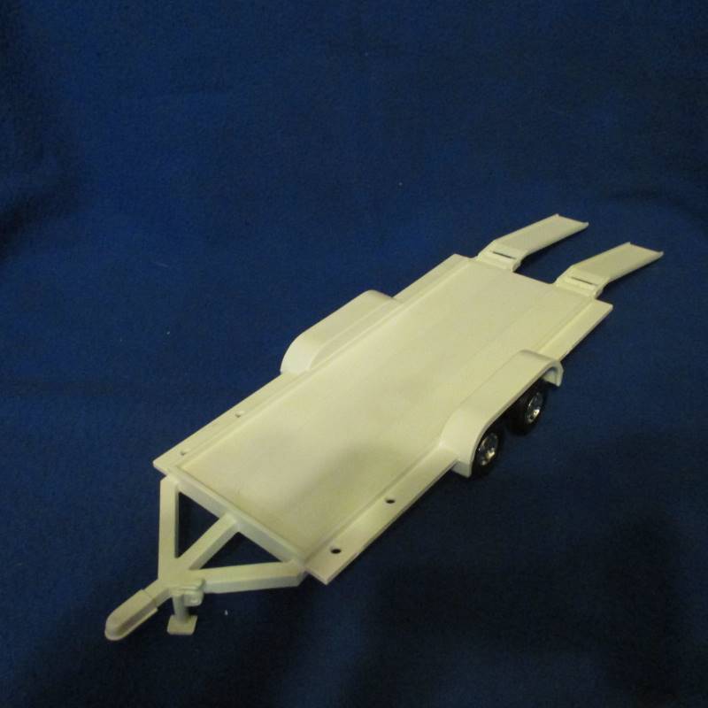 lot 11 image: Trailer