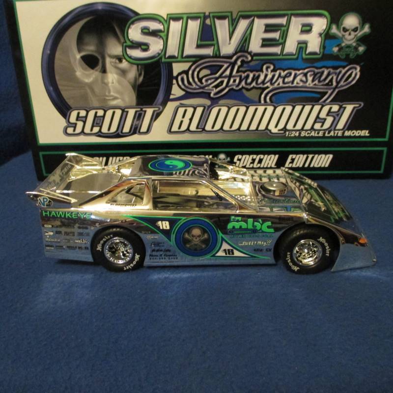 lot 12 image: Scott Bloomquist Silver Anniversary