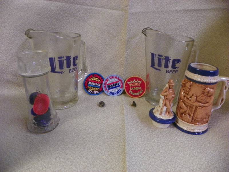 Beer mugs and stiens