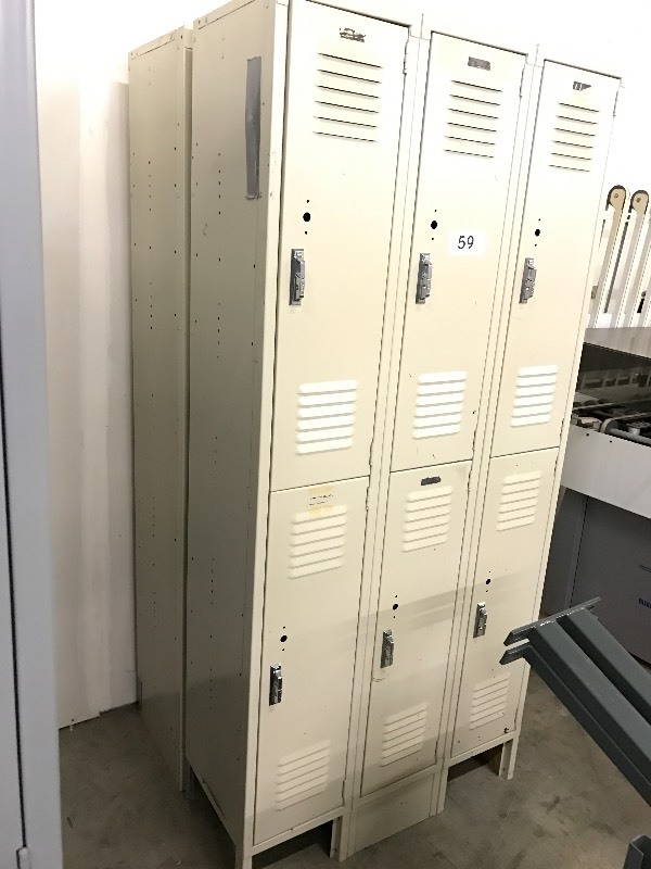 Set of 2 locker units