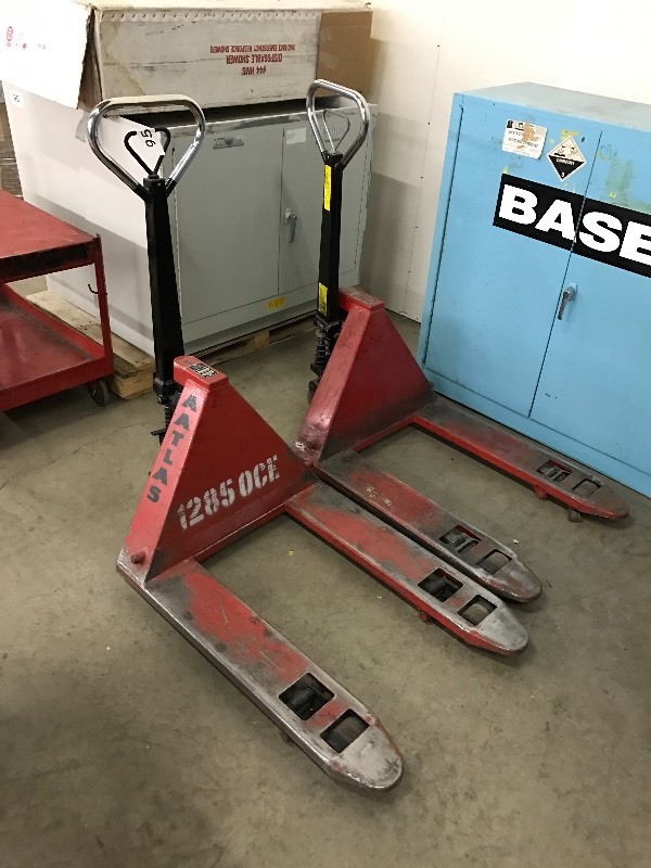 Lot of 2 short pallet jacks