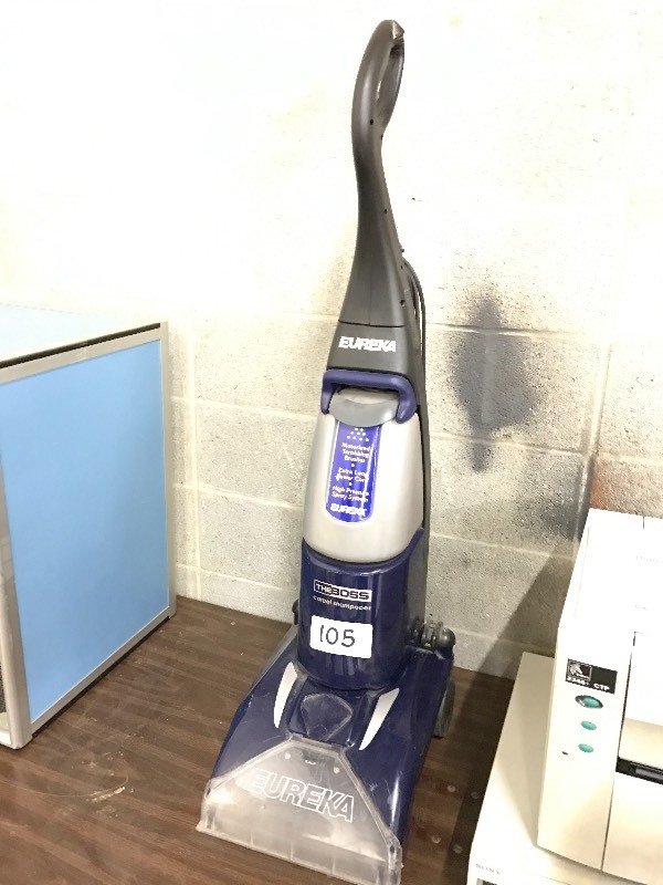 Eureka carpet shampooer vacuum