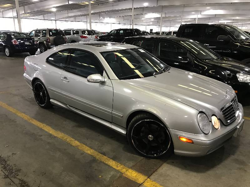 lot 4 image: 2002 Mercedes CLK 430