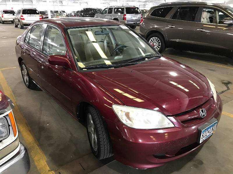 lot 22 image: 2004 Honda Civic EX