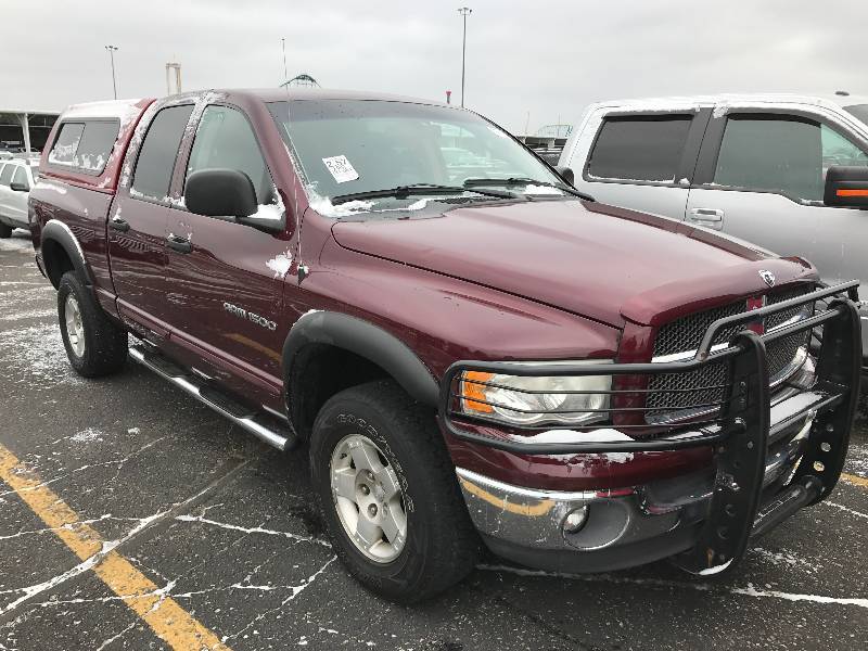 lot 27 image: 2002 Dodge Ram 1500 4x4