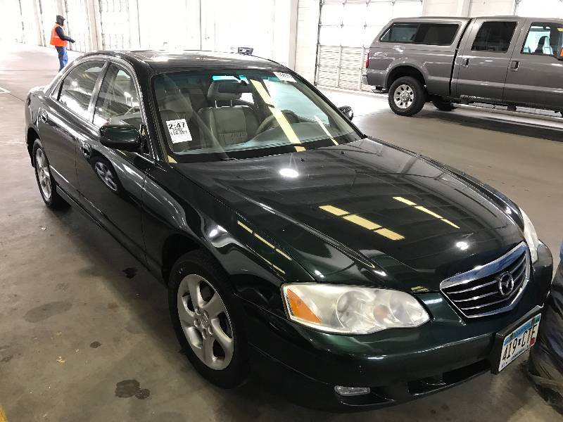 lot 32 image: 2002 Mazda Millenia