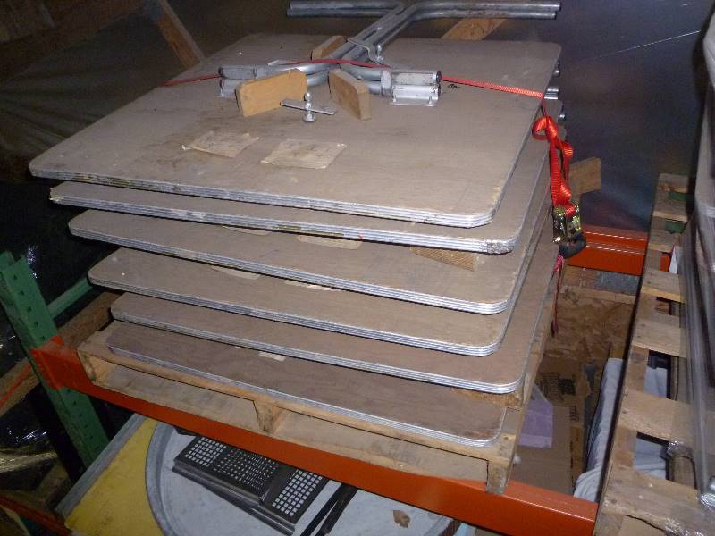 lot 37 image: Tables