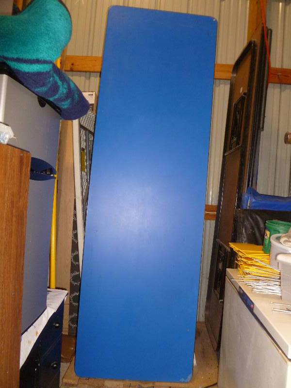 lot 28 image: Banquet Table