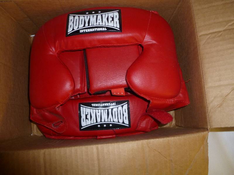 lot 143 image: Bodymaker Head Gear