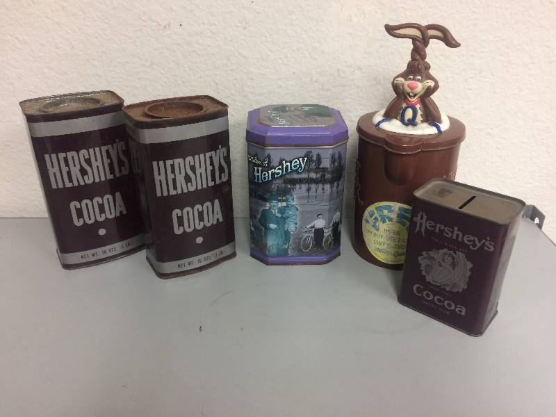 lot 29 image: Assorted Hersheys Containers