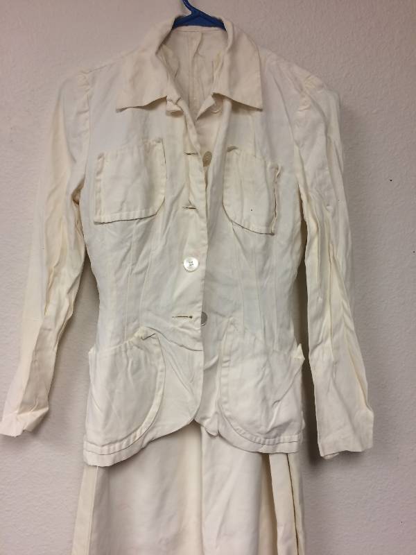 lot 42 image: Vintage Cream Suit