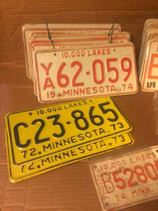 lot 70 image: Minnesota Mid 1970s License Plates